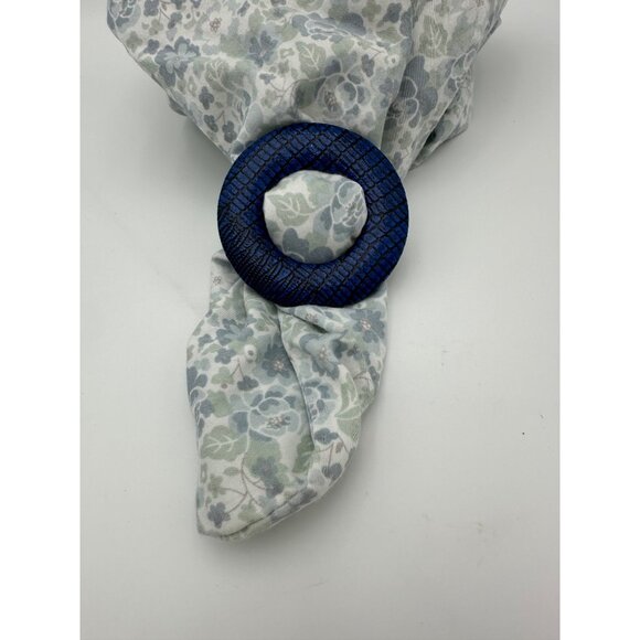 Scarf Clip T-Shirt Tee Ring Buckle Set 4 Vtg 1990s Plastic Heart Rhinestone - Picture 8 of 9